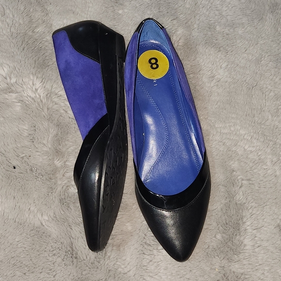 Tahari Shoes - Tahari Black and royal blue suede flats with pointed toe